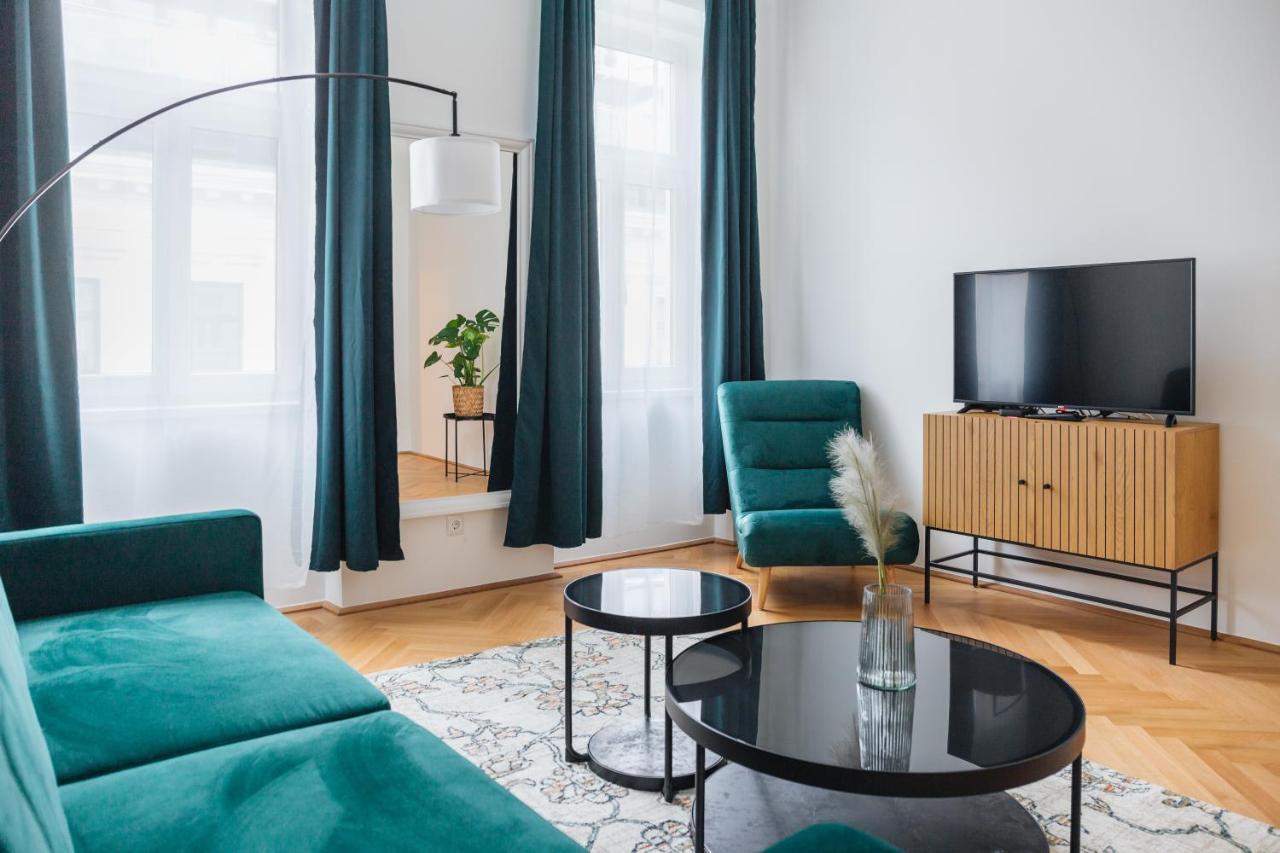 וינה Brand Cozy Apartment מראה חיצוני תמונה