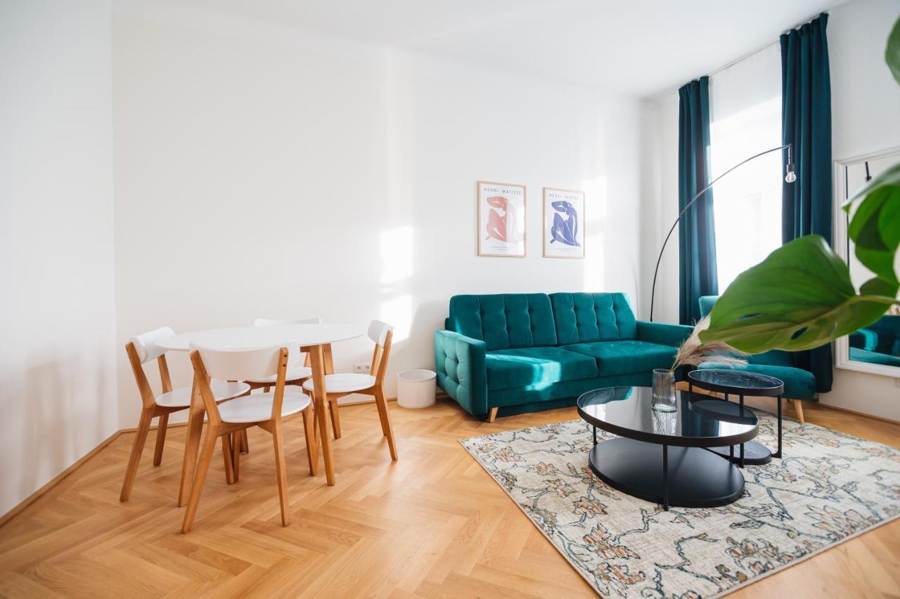 וינה Brand Cozy Apartment מראה חיצוני תמונה