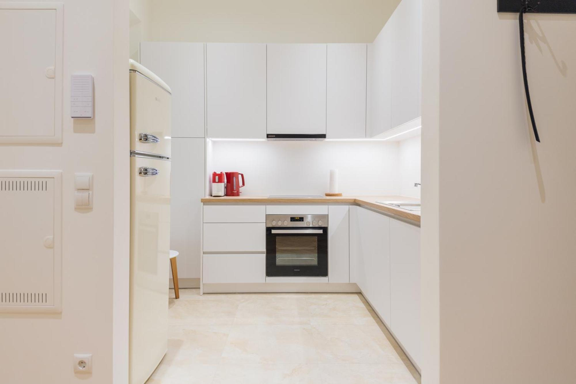 וינה Brand Cozy Apartment מראה חיצוני תמונה