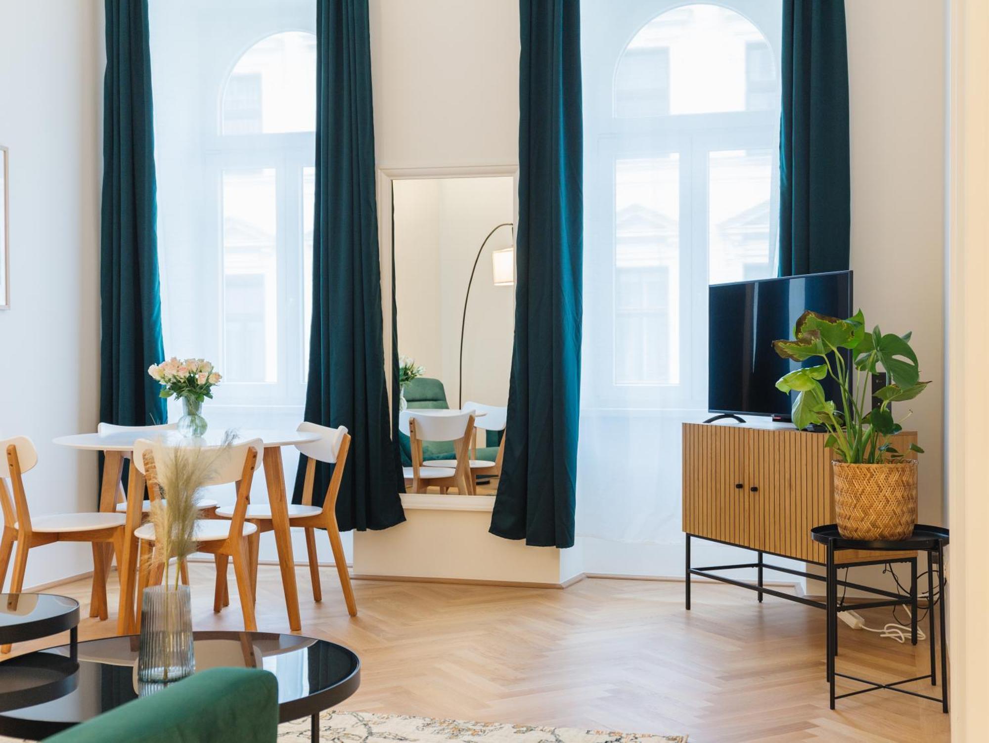 וינה Brand Cozy Apartment מראה חיצוני תמונה
